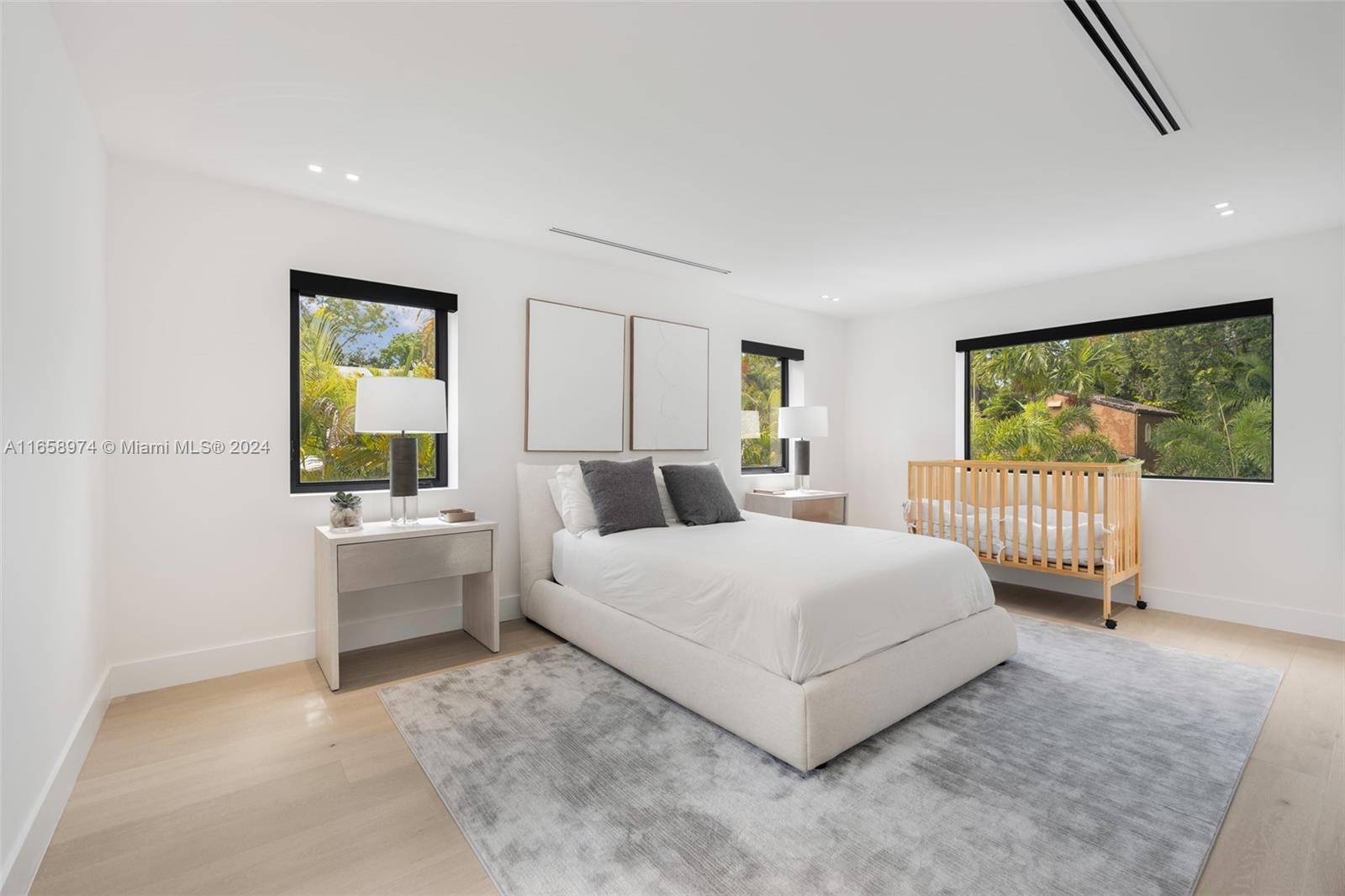 1830 Opechee Drive Miami, FL 33133 - Photo 12 of 29