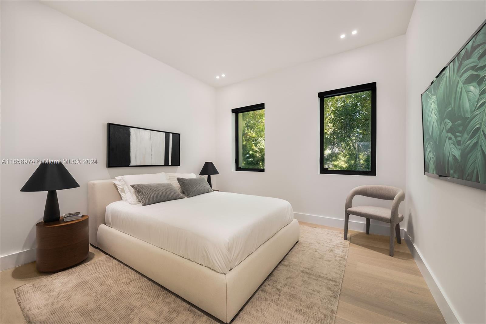 1830 Opechee Drive Miami, FL 33133 - Photo 10 of 29