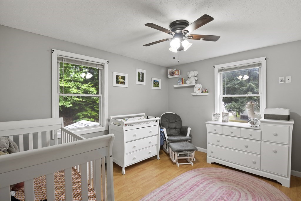 32 Glen Road Gardner, MA 01440 - Photo 13 of 23 Gallery Image 13