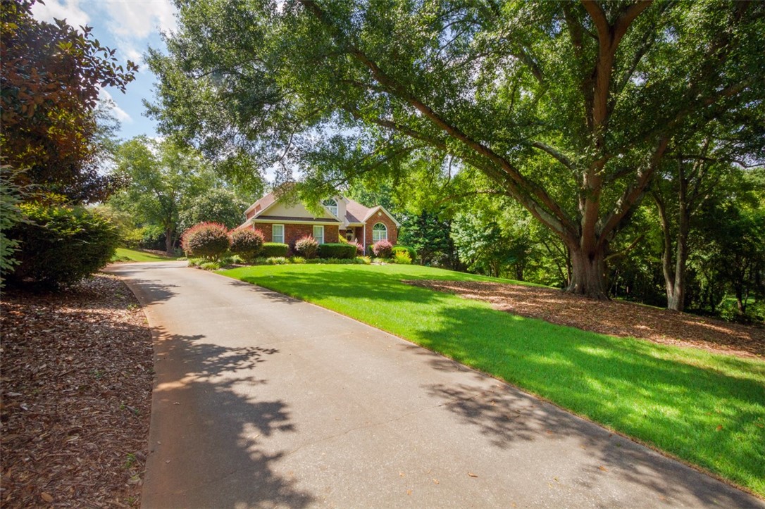 103 Creekside Court Anderson, SC 29621 - Photo 2 of 43 Gallery Image 2