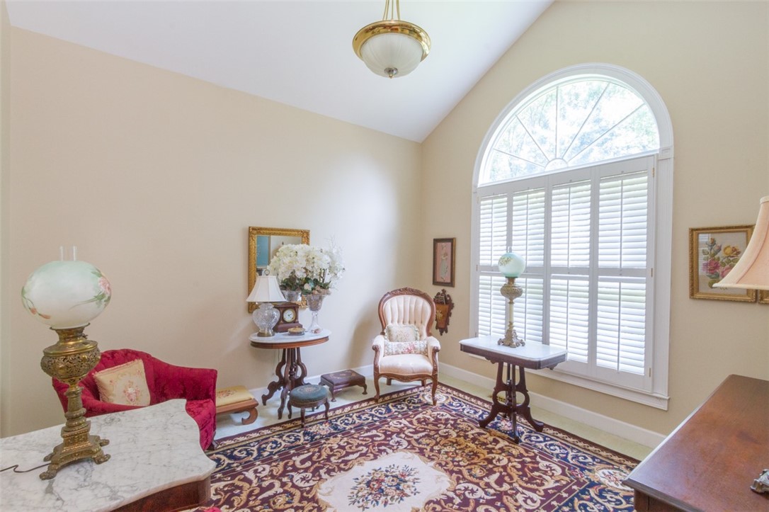 103 Creekside Court Anderson, SC 29621 - Photo 3 of 43 Gallery Image 3