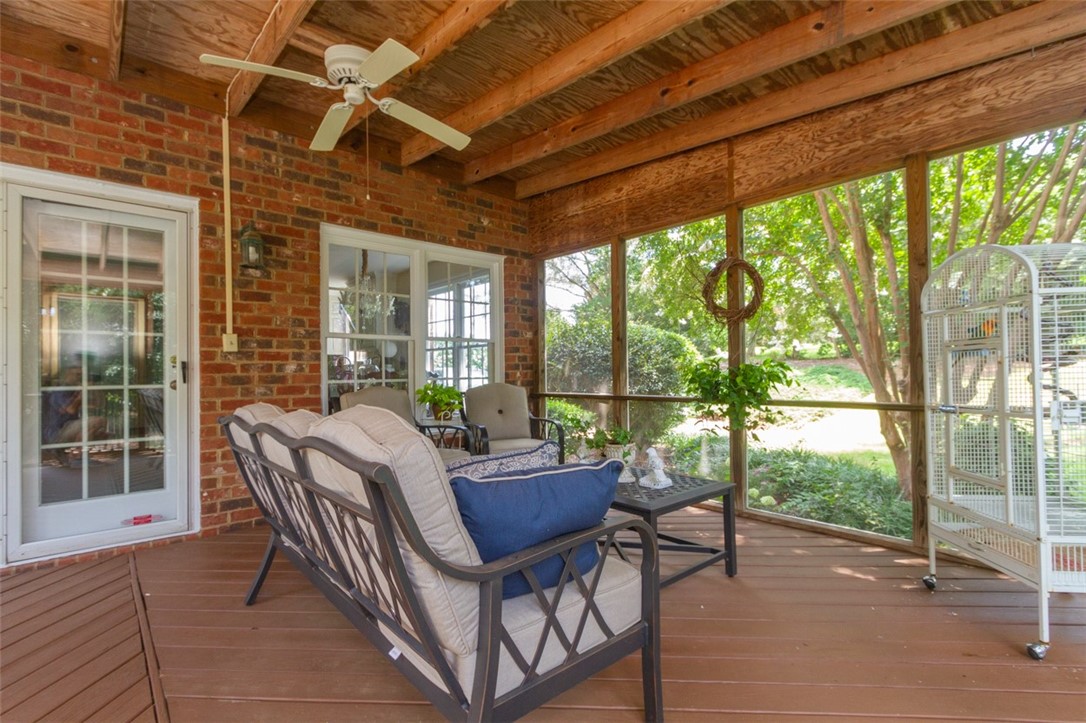 103 Creekside Court Anderson, SC 29621 - Photo 33 of 43 Gallery Image 33