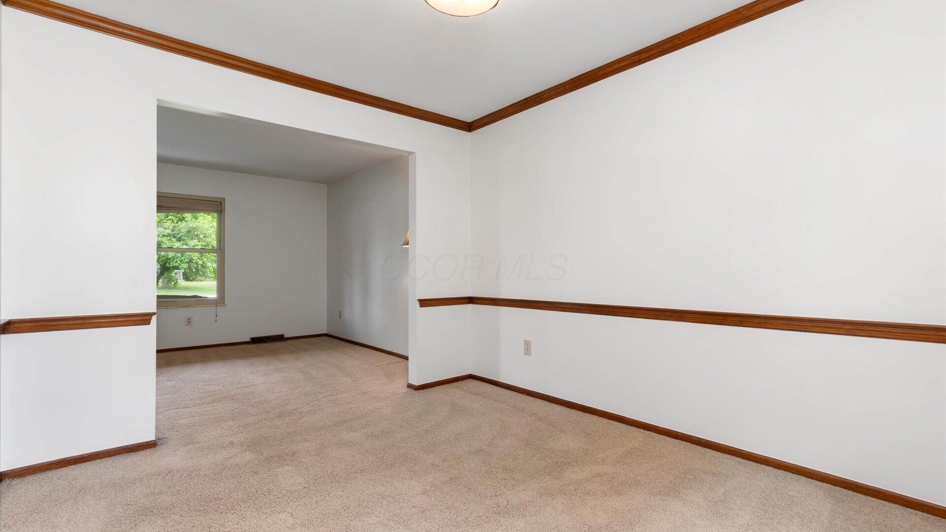 7619 Wilbur Road New Albany, OH 43054 - Photo 9 of 55 Dining Rm.