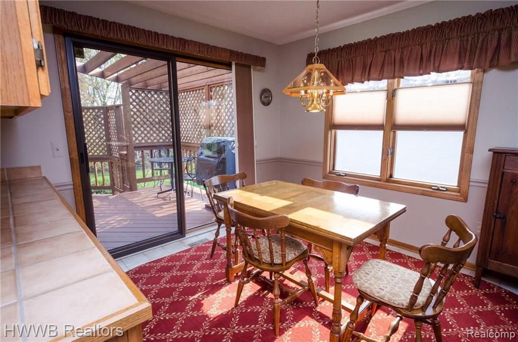 867 Augusta Drive Rochester Hills, MI 48309 - Photo 7 of 34