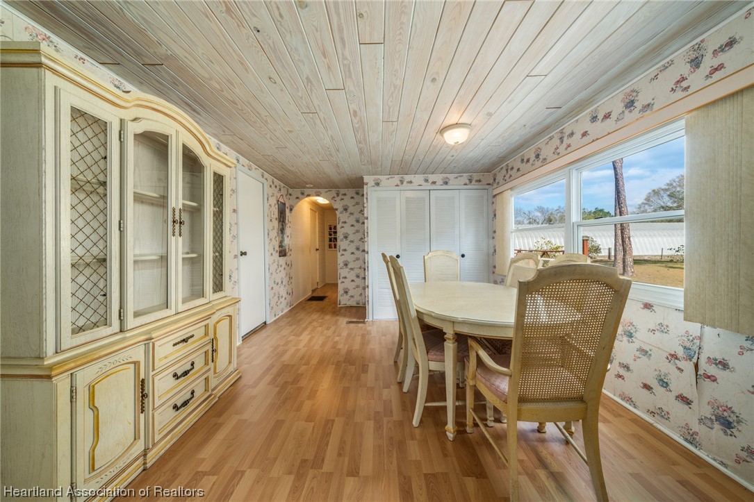 6404 Foster Road Sebring, FL 33875 - Photo 8 of 34 Gallery Image 8