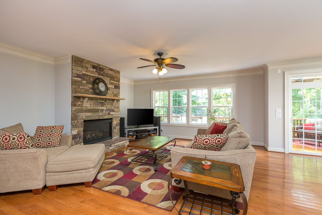4311 Oakthorne Way Raleigh, NC 27613 - Photo 5 of 24 Photo 5