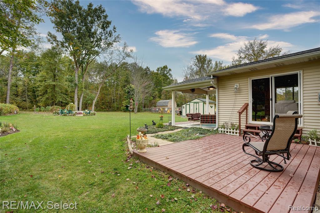 9157 Duffield Road Montrose, MI 48457 - Photo 5 of 44