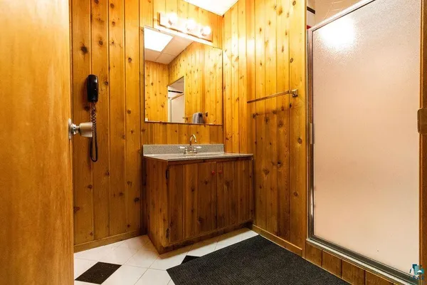 $1,390,000 | 232 North Central Avenue, Duluth, MN 55807