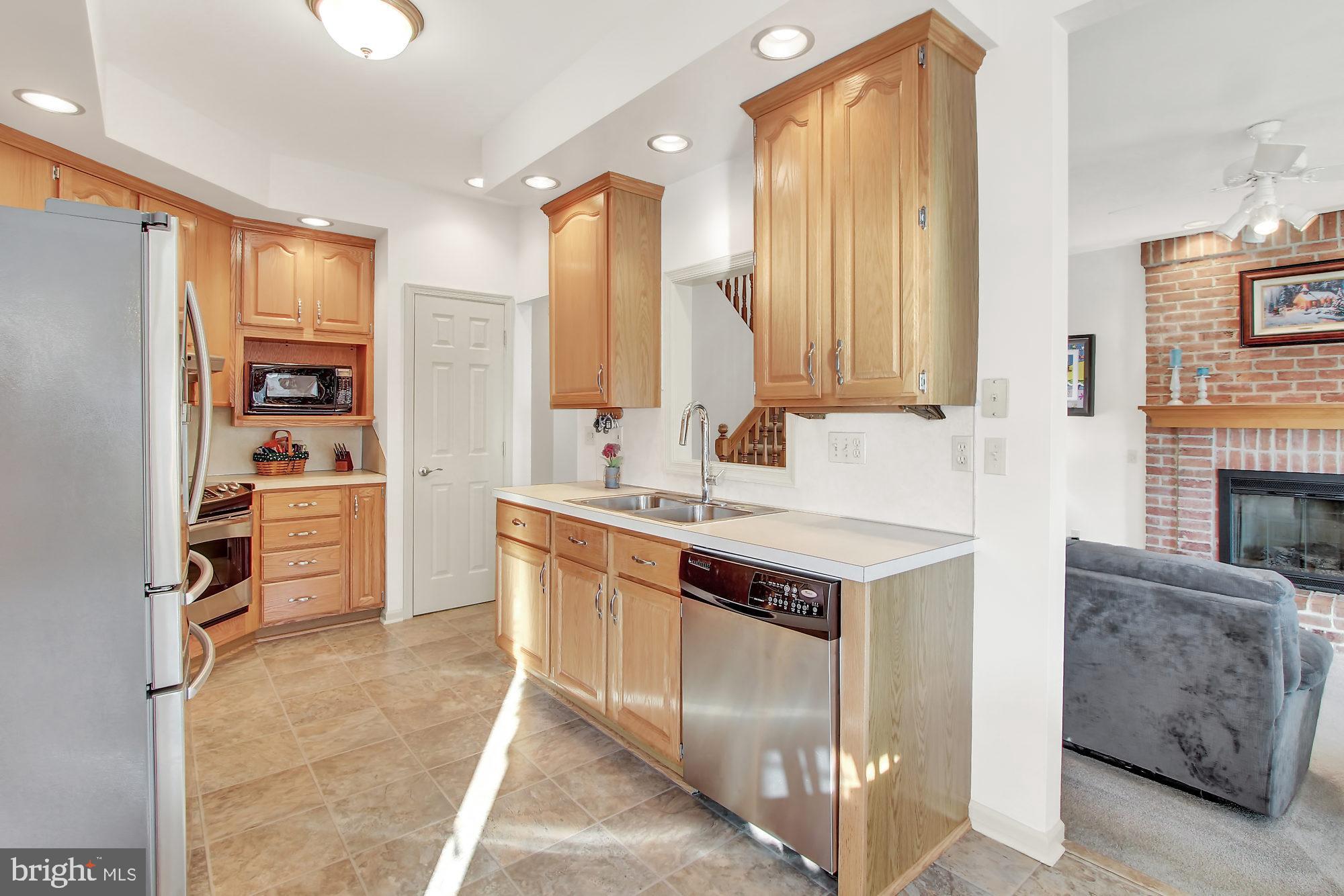 6526 Windmere Road Harrisburg, PA 17111 - Photo 9 of 40 Gallery Image 9