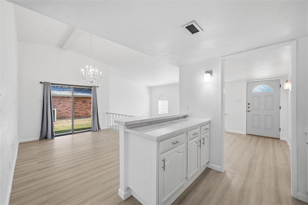 1519 Cherokee Trail Plano, TX 75023 - Photo 6 of 30