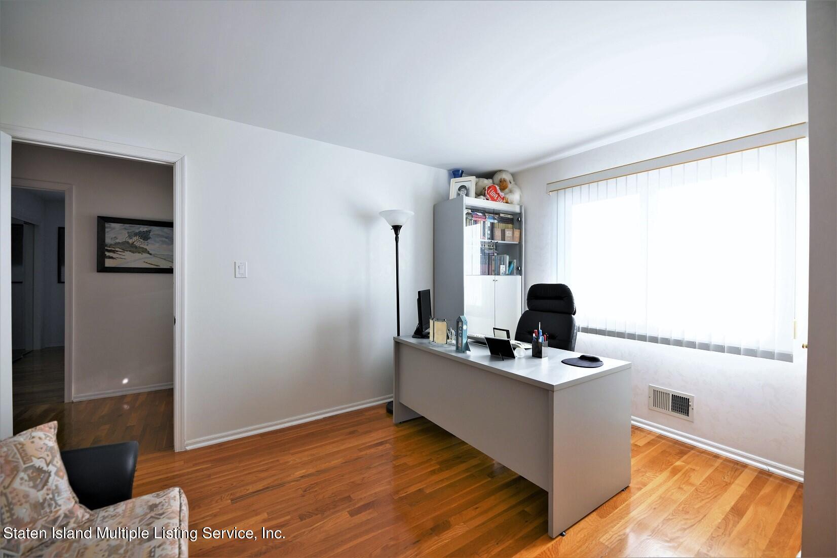 76 Nicole Loop Staten Island, NY 10301 - Photo 26 of 46 No.26