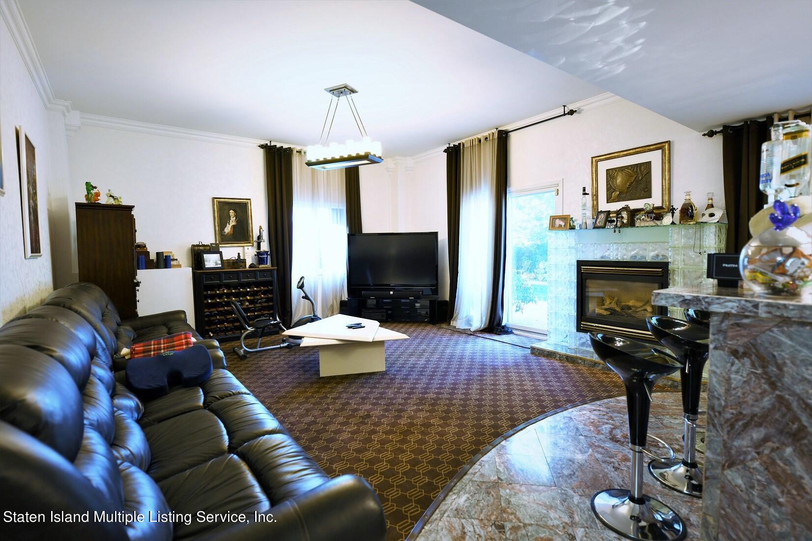 76 Nicole Loop Staten Island, NY 10301 - Photo 31 of 46 No.31