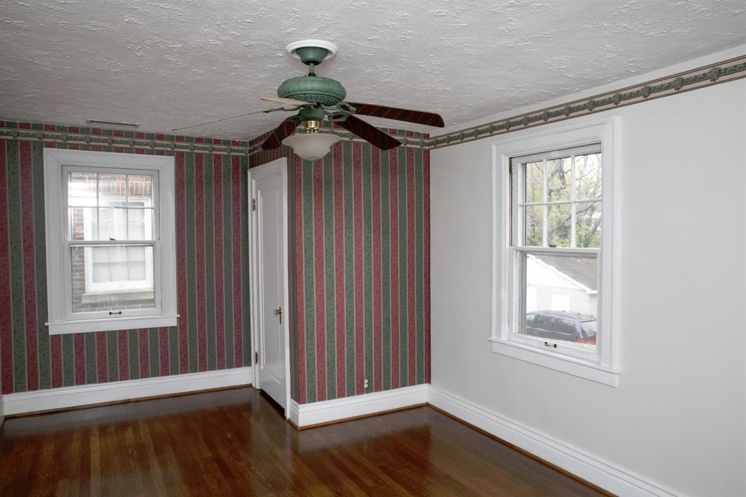 319 Sycamore Road Lexington, KY 40502 - Photo 26 of 40 Photo 26