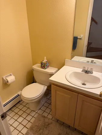 $3,000 | 84 Walpole Street, Unit 2B, Canton, MA 02021