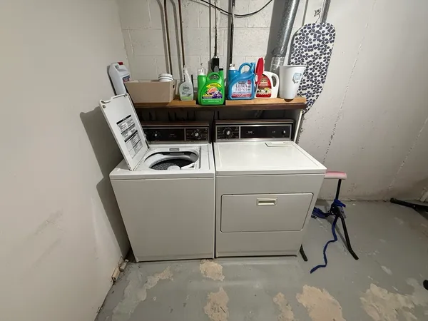 $3,000 | 84 Walpole Street, Unit 2B, Canton, MA 02021