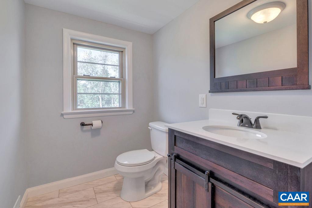 1063 Lyndhurst Road Waynesboro, VA 22980 - Photo 22 of 43 Gallery Image 22