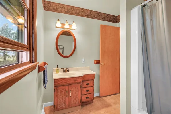 $299,900 | 2279 East 500th Road North, Paxton, IL 60957