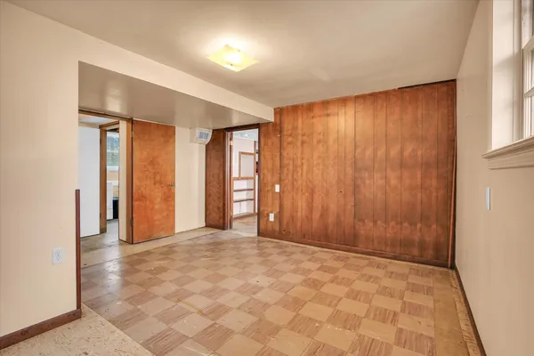 $299,900 | 2279 East 500th Road North, Paxton, IL 60957