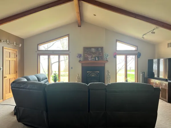 $299,900 | 2279 East 500th Road North, Paxton, IL 60957