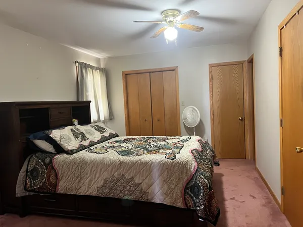 $299,900 | 2279 East 500th Road North, Paxton, IL 60957