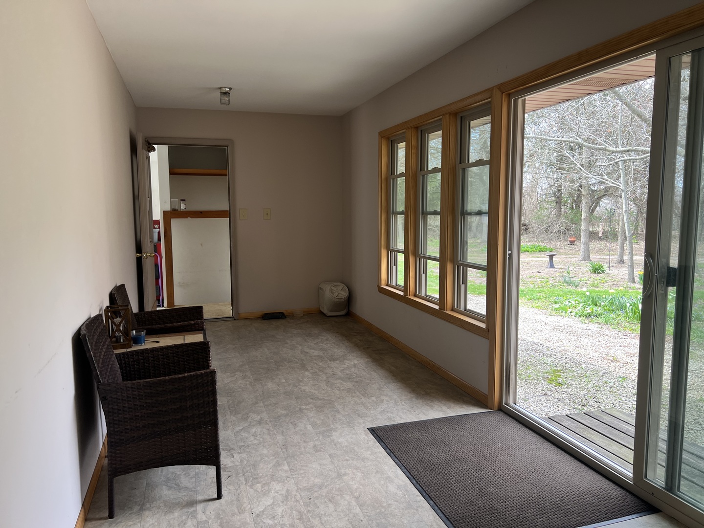 2279 East 500th Road North Paxton, IL 60957 - Photo 8 of 10