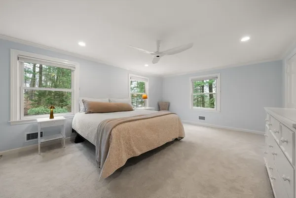 $2,325,000 | 11 Sterling Road, Wellesley, MA 02482