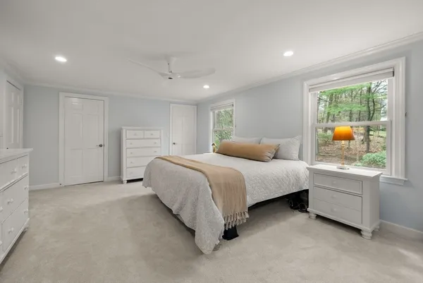 $2,325,000 | 11 Sterling Road, Wellesley, MA 02482