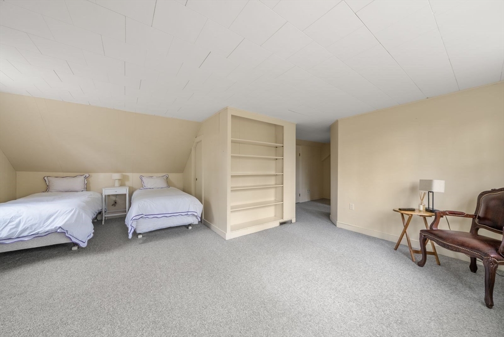 11 Sterling Road Wellesley, MA 02482 - Photo 37 of 42