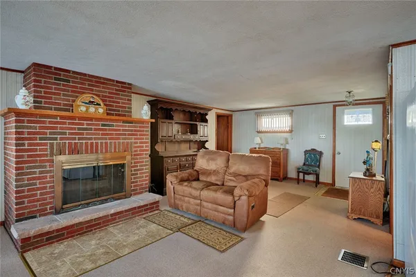 $395,000 | 29 Barr Road, Oswegatchie, NY 13669