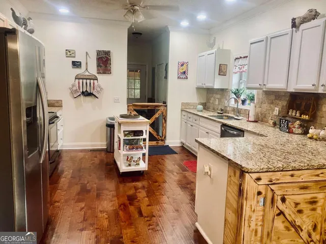 $419,500 | 290 Poplar Creek Road, Stephens, GA 30667