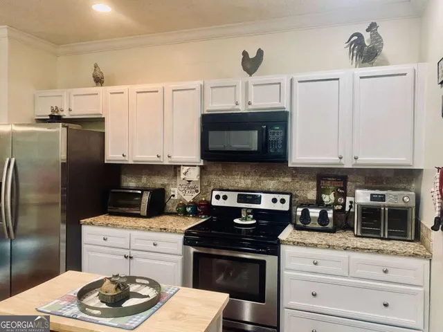 $419,500 | 290 Poplar Creek Road, Stephens, GA 30667