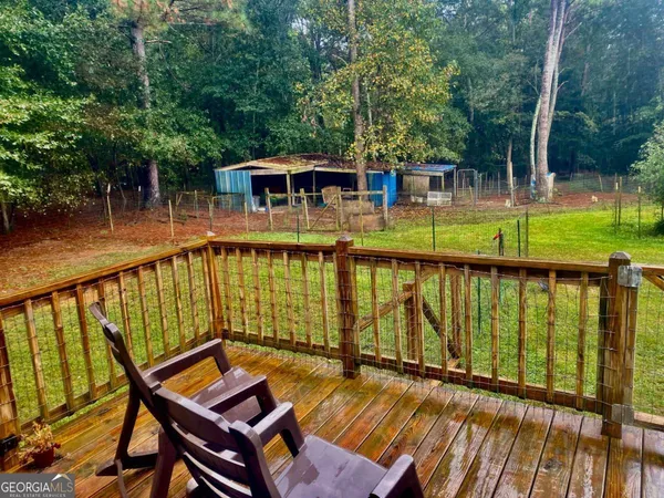 $395,000 | 290 Poplar Creek Road, Stephens, GA 30667