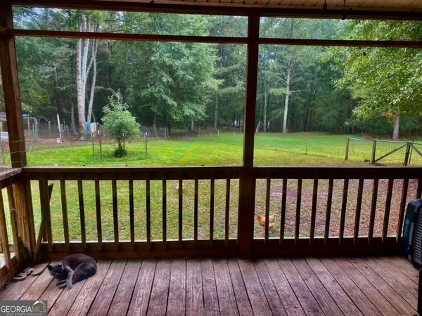 $395,000 | 290 Poplar Creek Road, Stephens, GA 30667