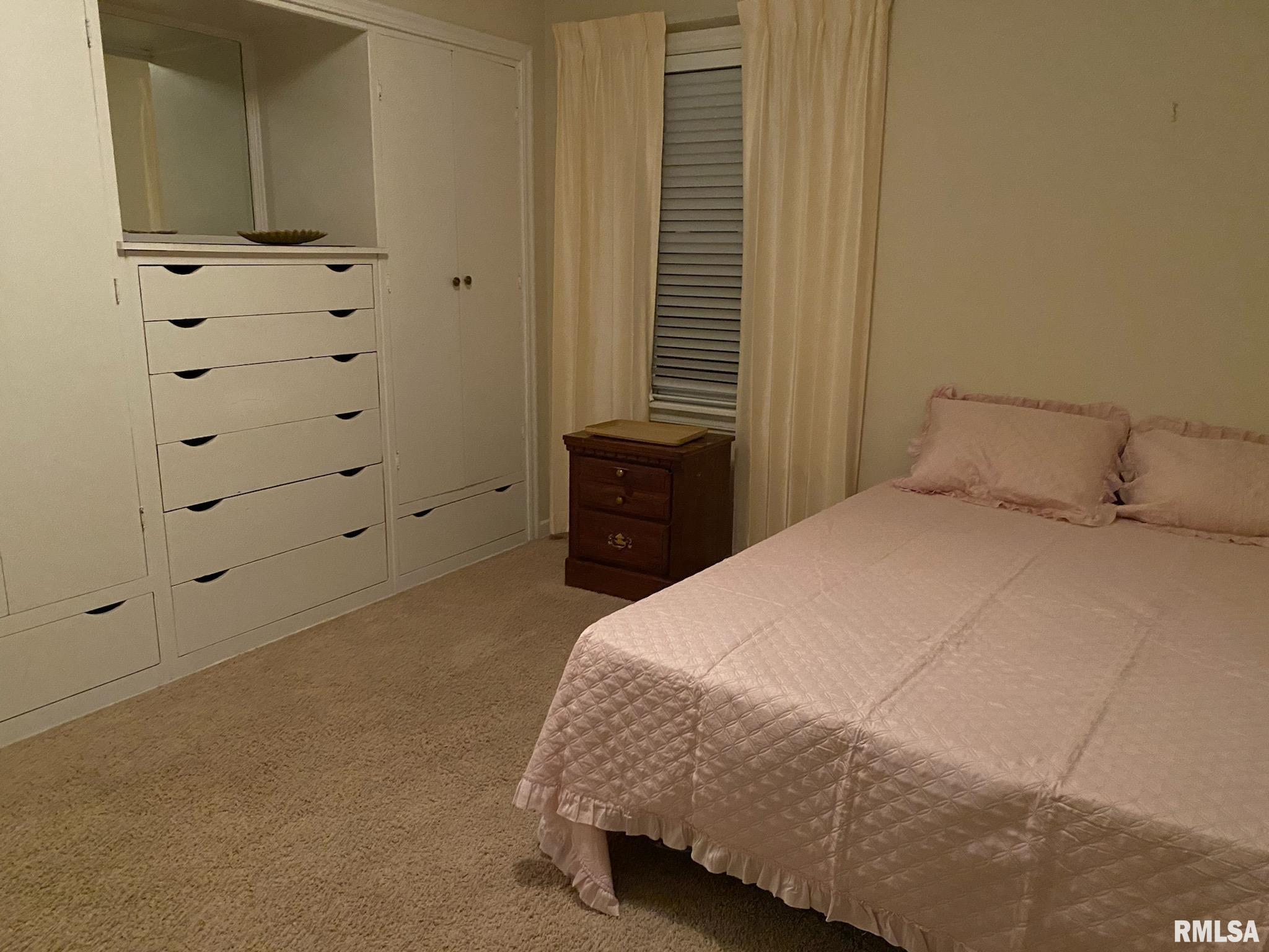 2025 Marland Street Springfield, IL 62702 - Photo 10 of 18