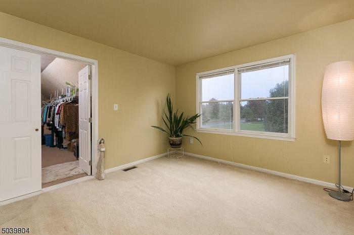 4 Millennium Drive Columbus, NJ 08022 - Photo 18 of 25