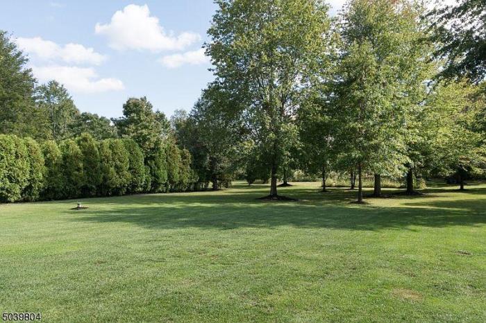 4 Millennium Drive Columbus, NJ 08022 - Photo 25 of 25