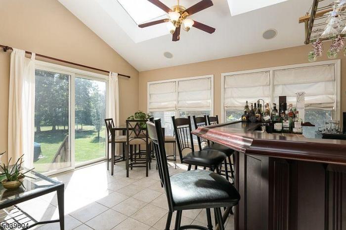 4 Millennium Drive Columbus, NJ 08022 - Photo 9 of 25