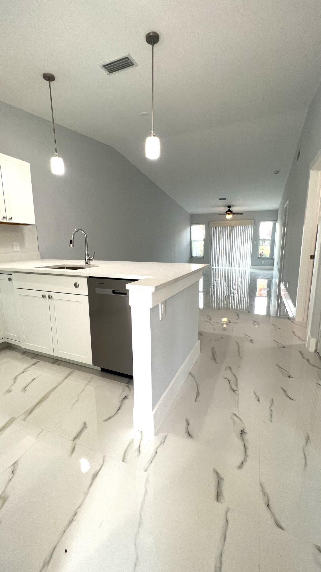 8743 Rheims Road, Unit B Boca Raton, FL 33496 - Photo 8 of 32 20230617164754670147000000-o