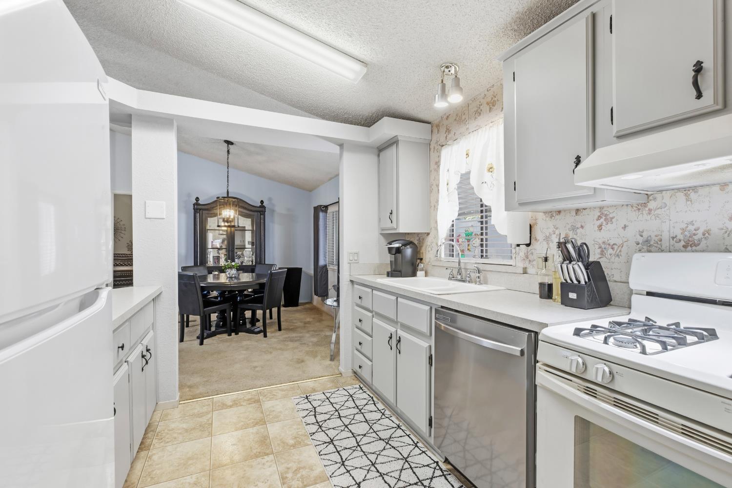 1200 South Carpenter Road, Unit 133 Modesto, CA 95351 - Photo 11 of 23 Gallery Image 11