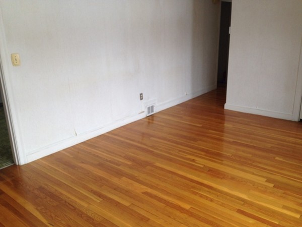 15 Jensen Road Watertown, MA 02472 - Photo 3 of 11 Gallery Image 3