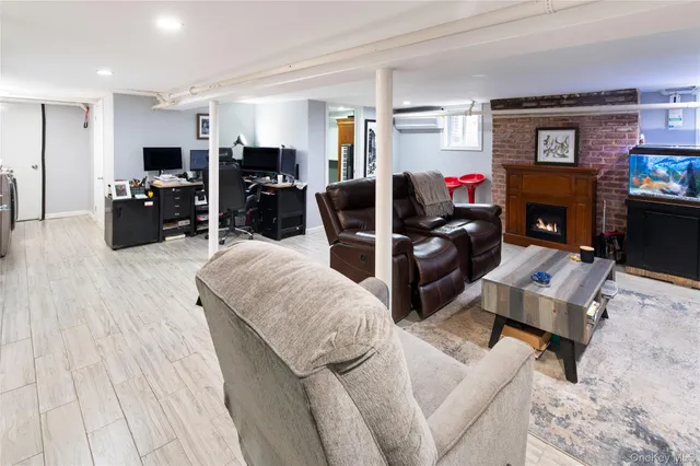 $880,000 | 737 Bradley Street, Mamaroneck, NY 10543