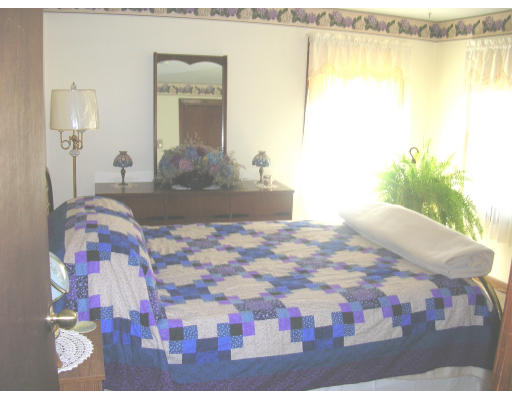10 Thompson Road Hubbardston, MA 01452 - Photo 5 of 5 Gallery Image 5