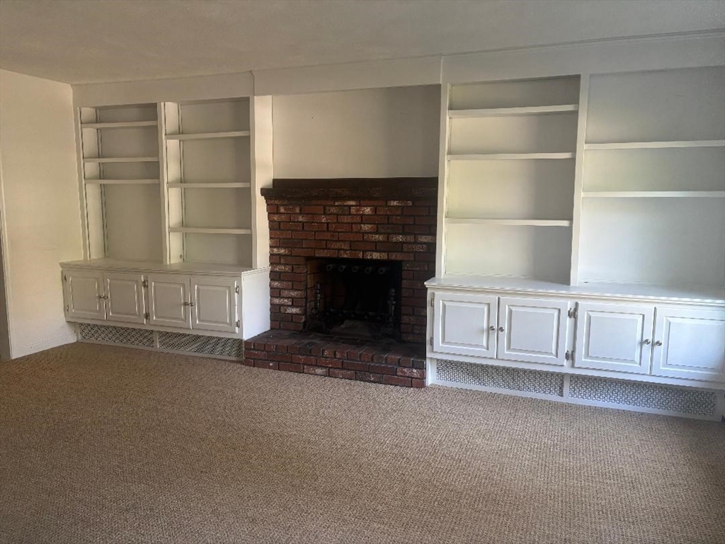 5 Countryside Way Andover, MA 01810 - Photo 11 of 41 a view of fireplace with entryway