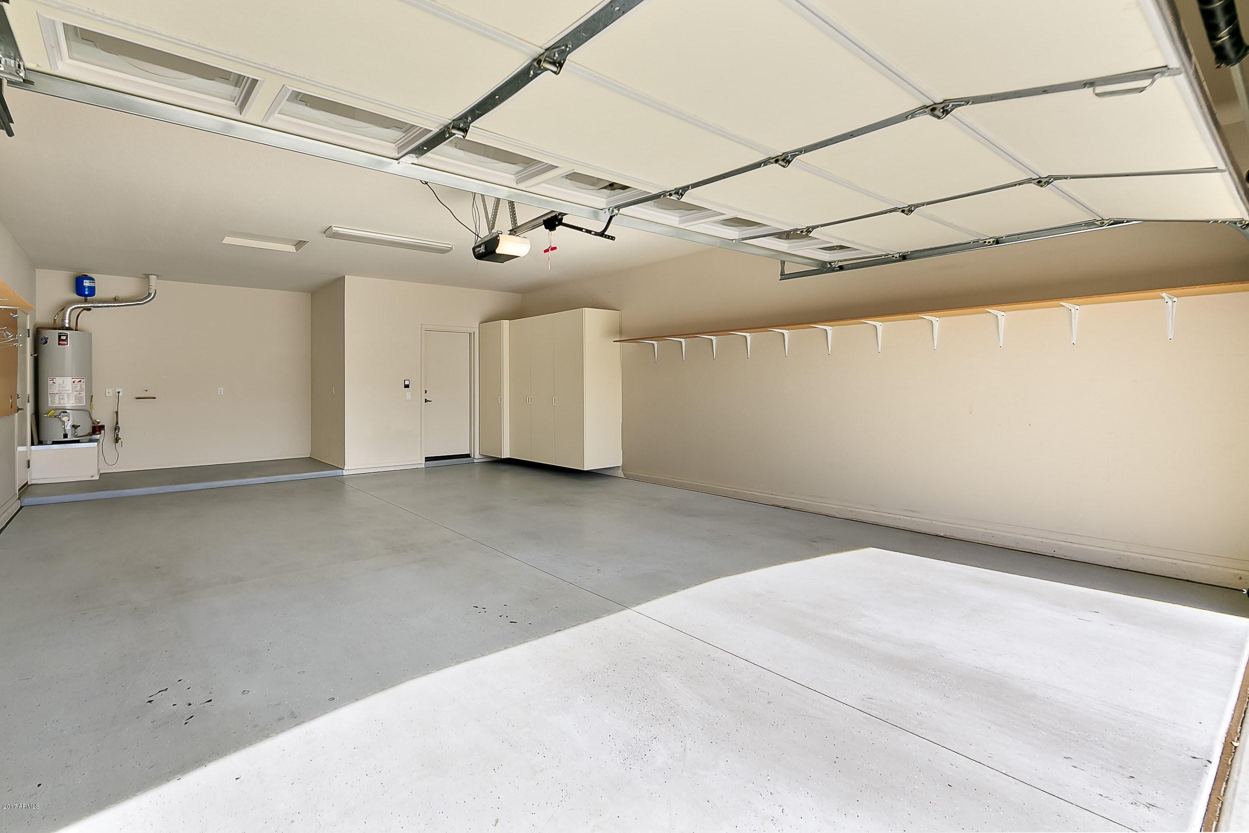 6952 Lynx Wagon Road Prescott Valley, AZ 86314 - Photo 20 of 36 2 Car Garage