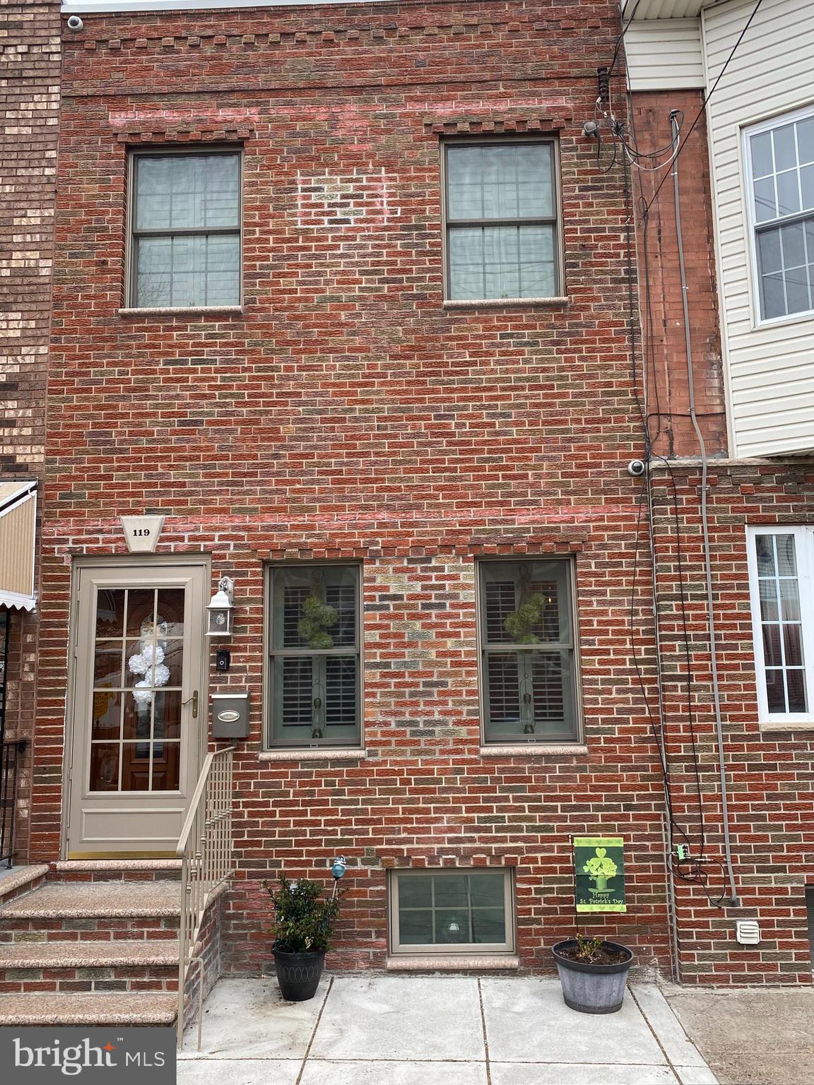 119 West Ritner Street Philadelphia, PA 19148 - Photo 2 of 23 Facade