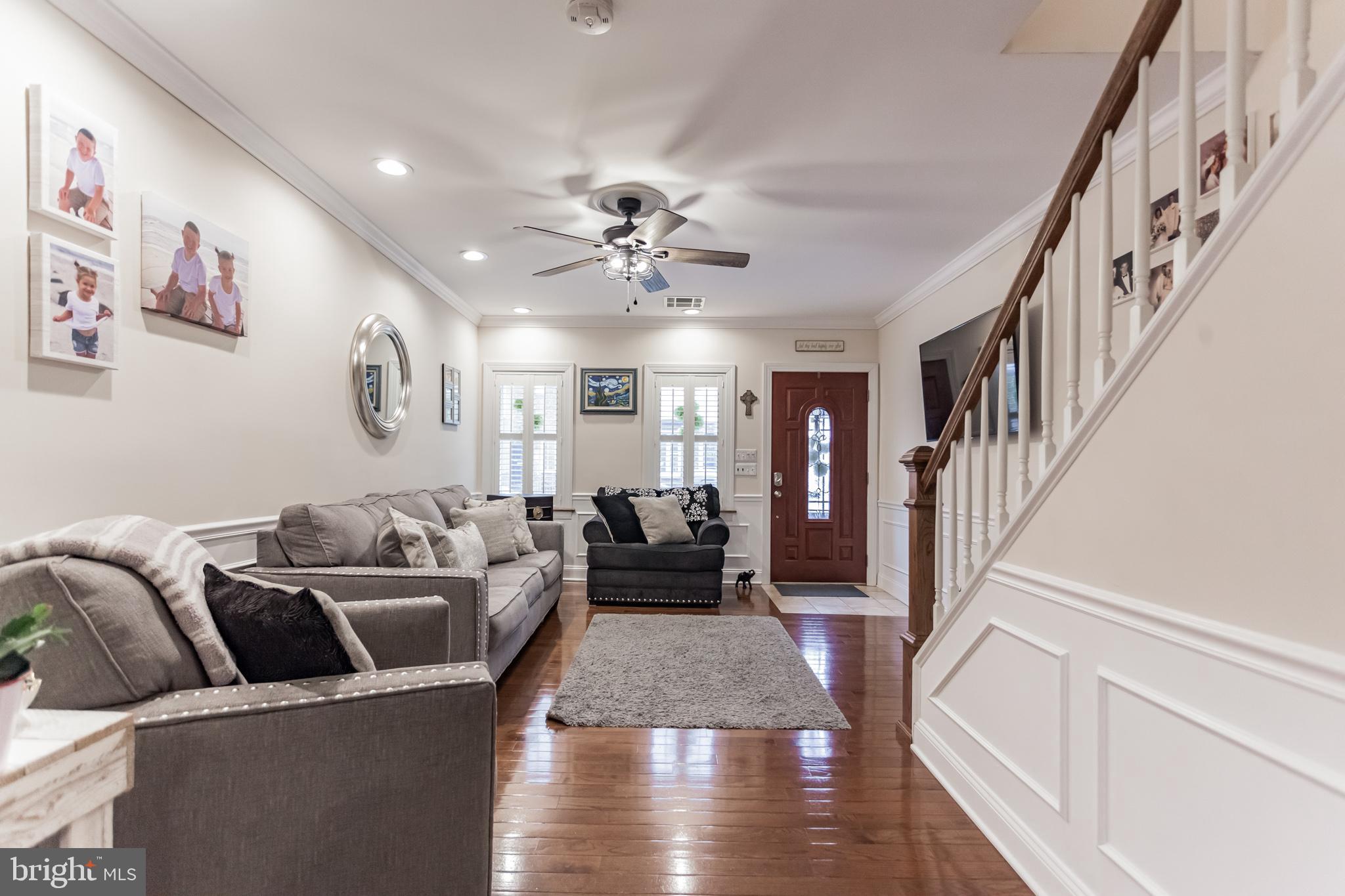 119 West Ritner Street Philadelphia, PA 19148 - Photo 5 of 23 Living from Dining Room