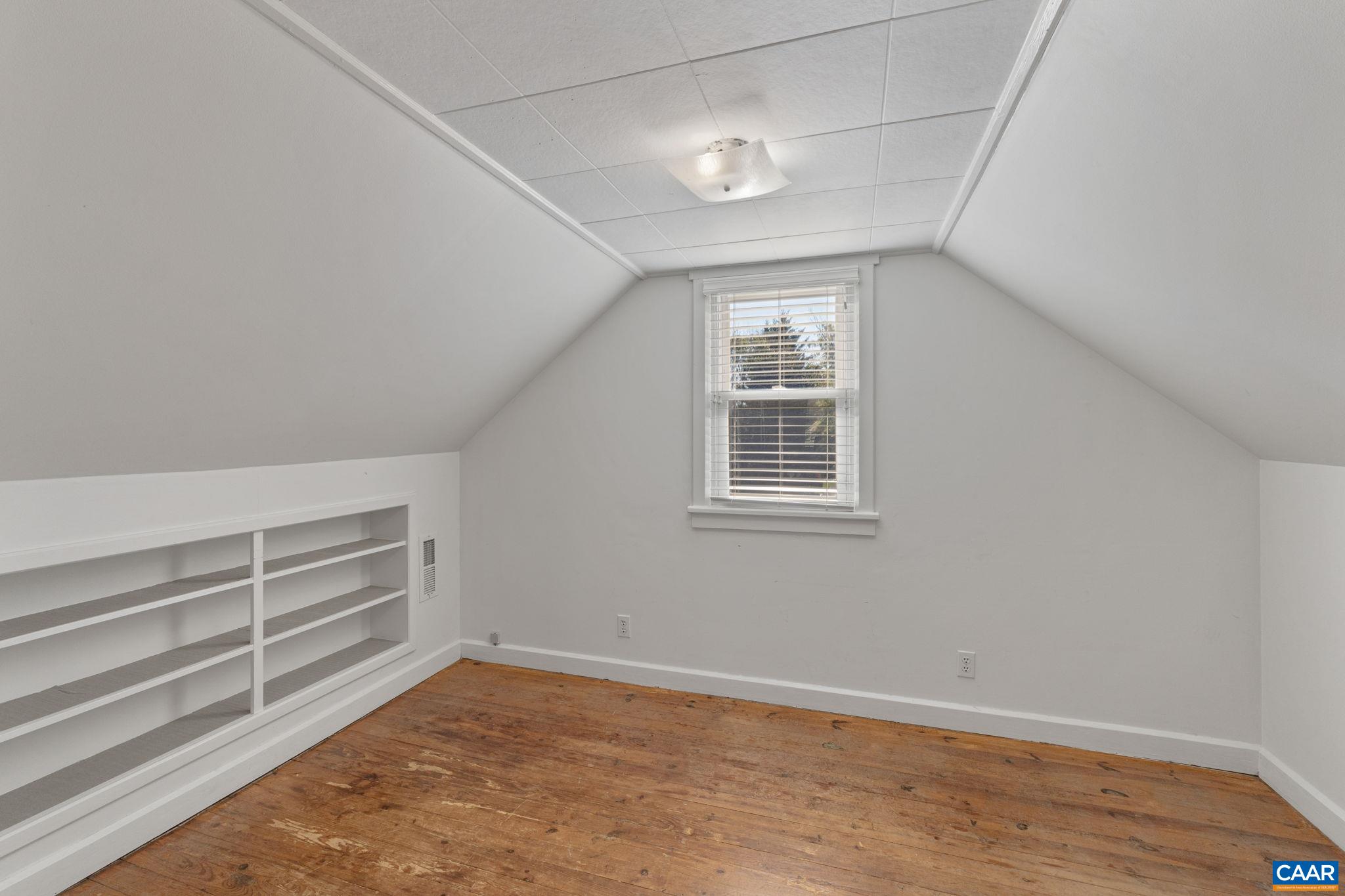 400 Wayneridge Road Waynesboro, VA 22980 - Photo 23 of 38 Gallery Image 23