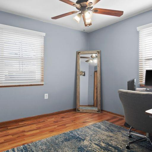 749 Imperial Road Valparaiso, IN 46385 - Photo 14 of 19 512x512