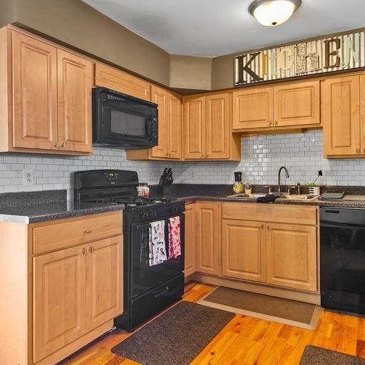 749 Imperial Road Valparaiso, IN 46385 - Photo 4 of 19 512x512