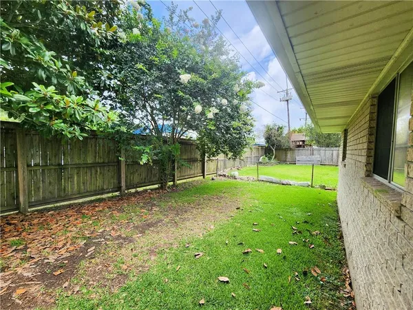 $1,200 | 111 Lambda Street, Unit 4, Belle Chasse, LA 70037